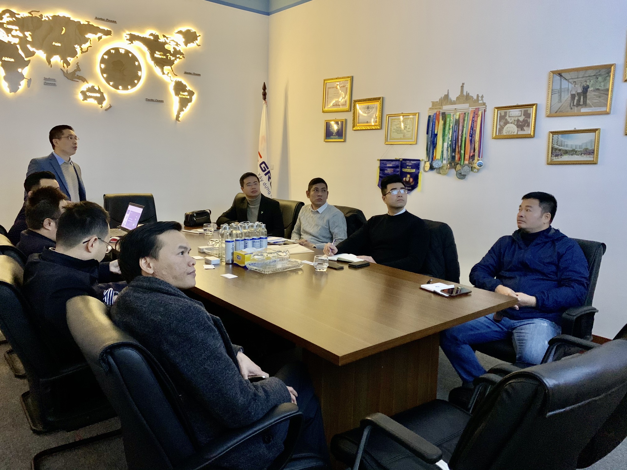 MCC Group chào mừng Công ty Cổ phẩn chứng khoán Stanley Brothers (SBSI) tới thăm và làm việc